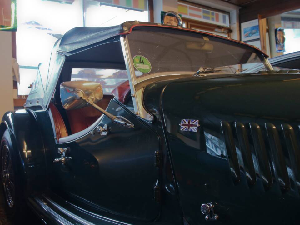 Imagen 13/24 de Morgan Plus 8 Inj. (1990)