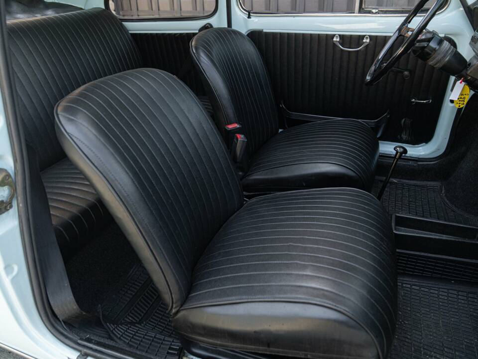 Image 26/47 of FIAT 500 L (1971)