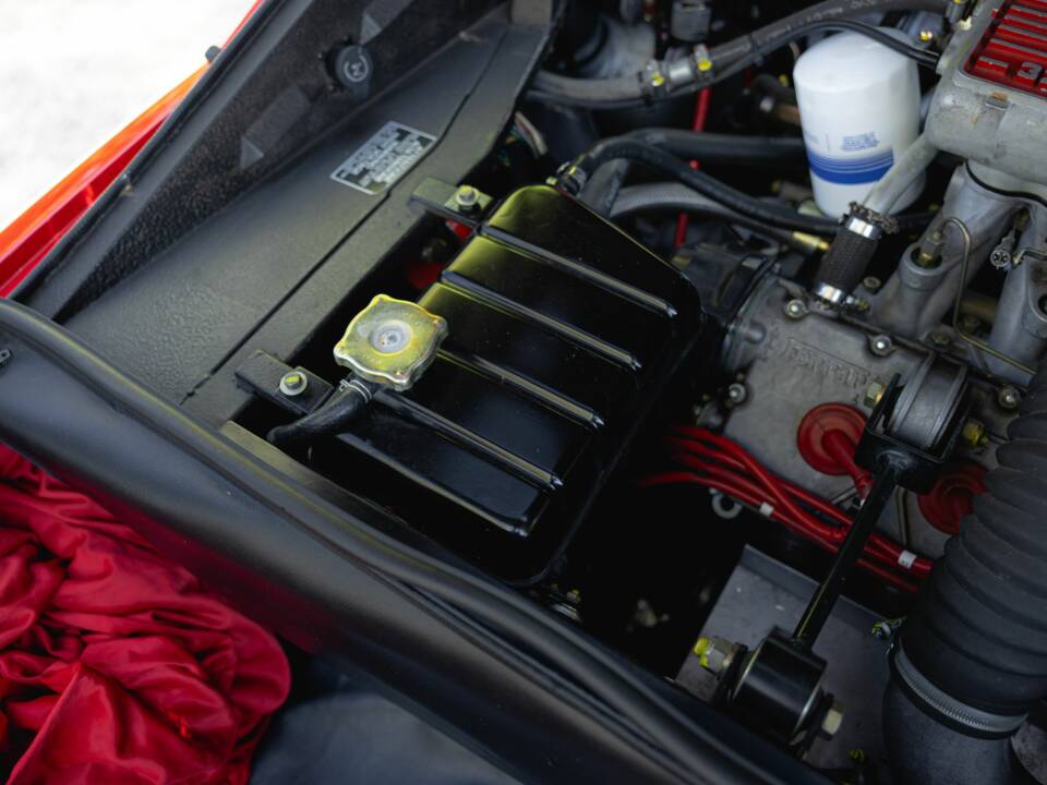Image 60/60 of Ferrari 328 GTS (1986)
