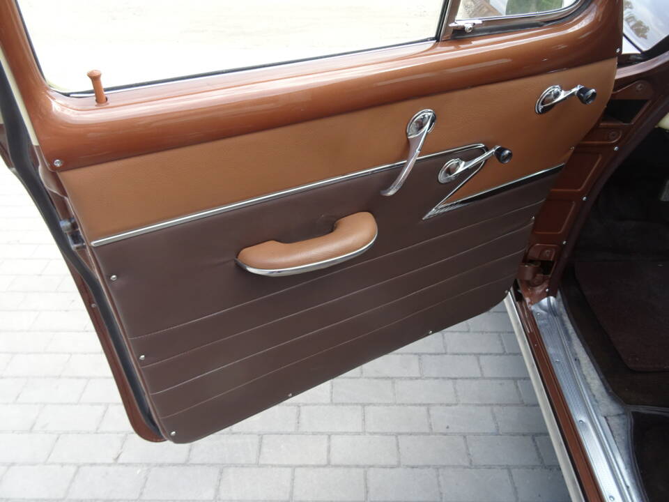 Image 23/57 de Chevrolet 210 (1953)