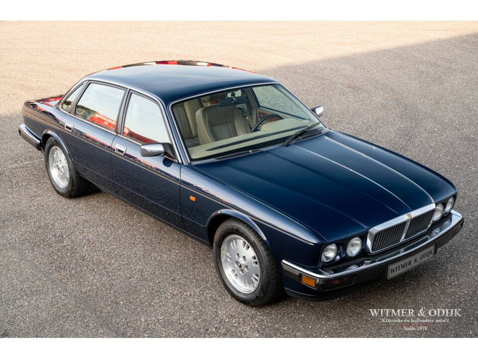 Bild 12/17 von Jaguar XJ6 3.2 (1994)