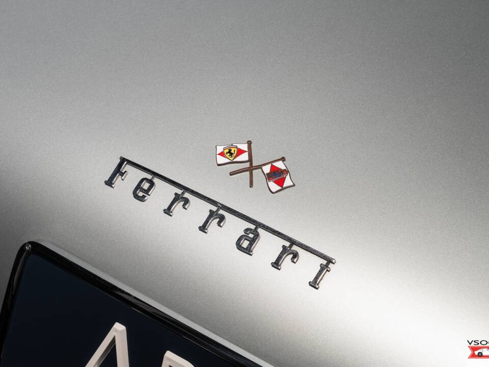 Image 5/28 de Ferrari 250 GT Pininfarina Coupe (1960)