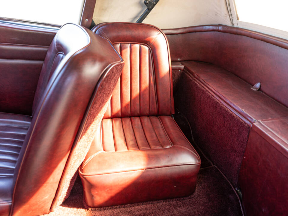 Bild 15/45 von Daimler Conquest DHC (1957)