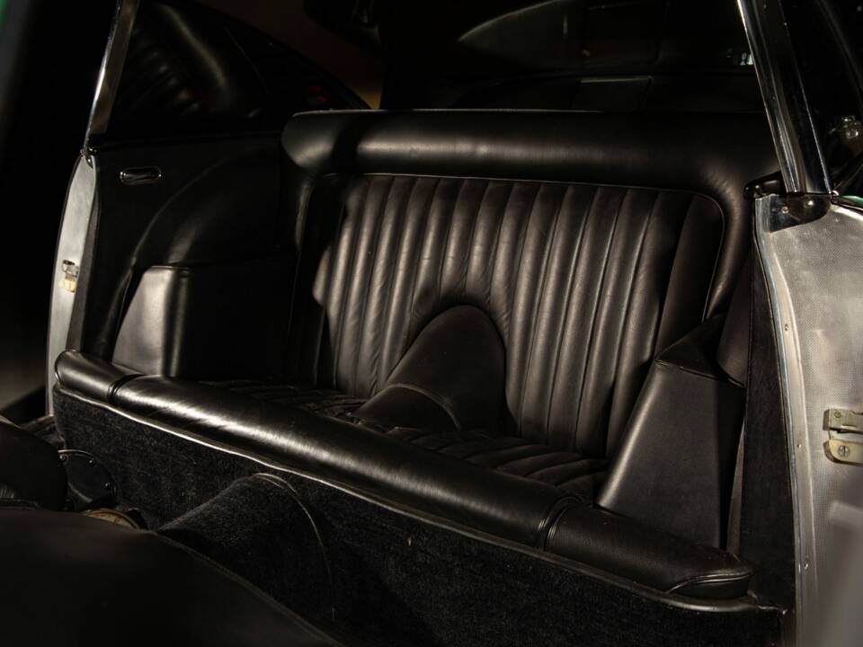 Afbeelding 19/55 van Aston Martin DB 4 Vantage (1962)