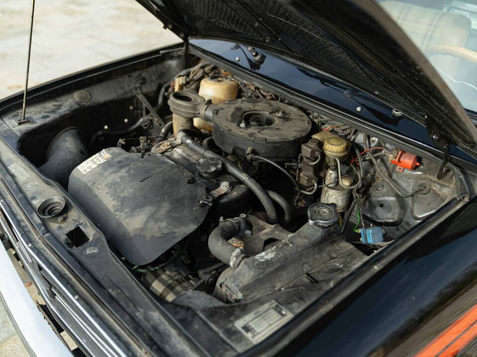 Image 43/44 of Mini Clubman Estate 1000 (1981)