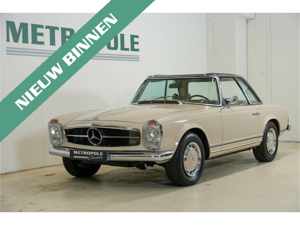 Image 1/24 of Mercedes-Benz 280 SL (1970)