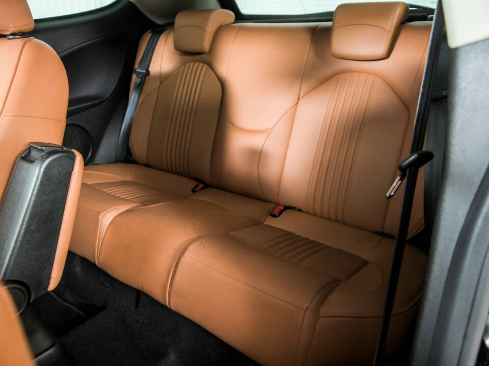 Afbeelding 35/48 van Alfa Romeo MiTo 0.9 TwinAir Turbo (2014)