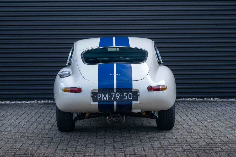 Image 6/23 de Jaguar Type E 3.8 (1963)