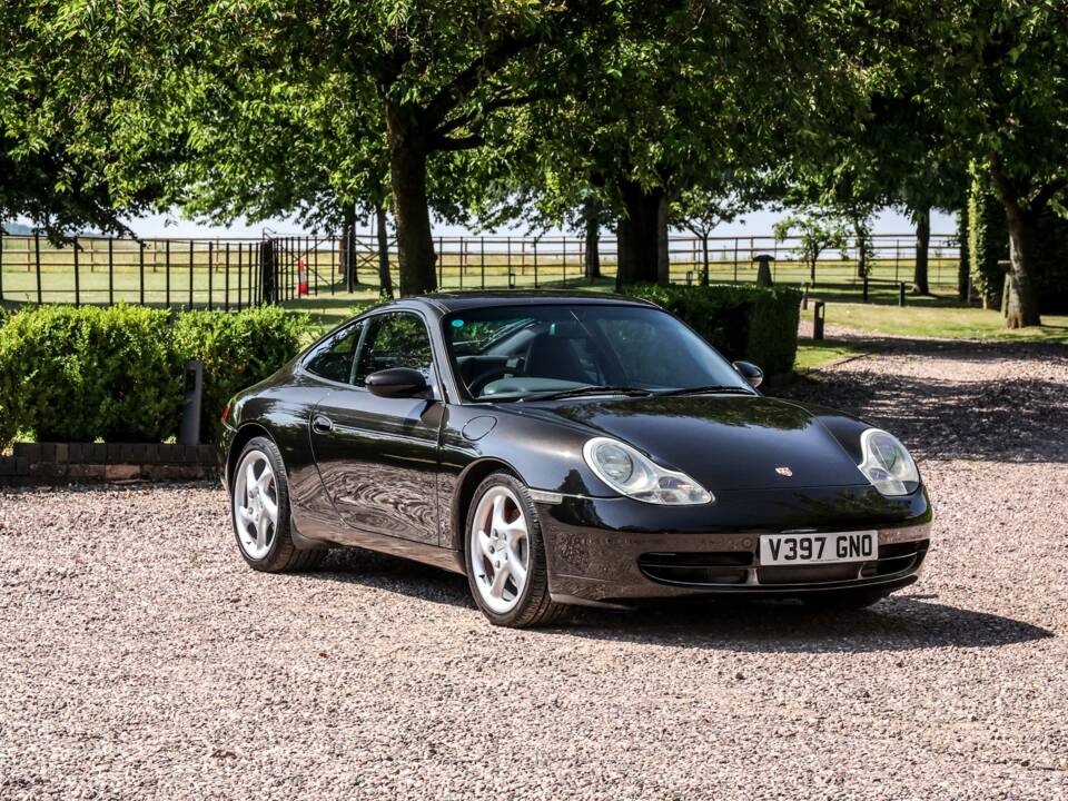 Afbeelding 11/43 van Porsche 911 Carrera 4 (1999)