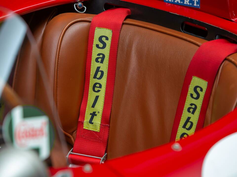 Image 16/17 of Ferrari 250 GT (1963)