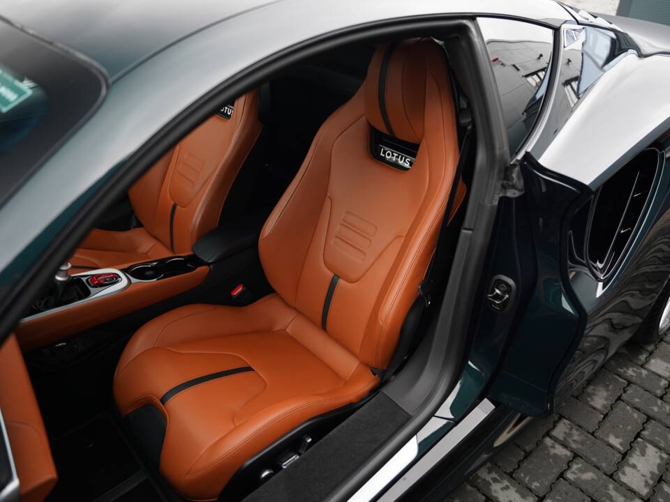Image 16/50 de Lotus Emira &quot;First Edition&quot; (2023)