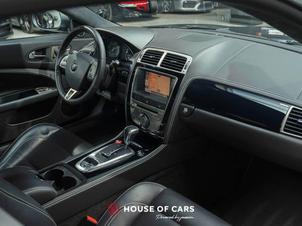 Bild 18/25 von Jaguar XKR (2009)