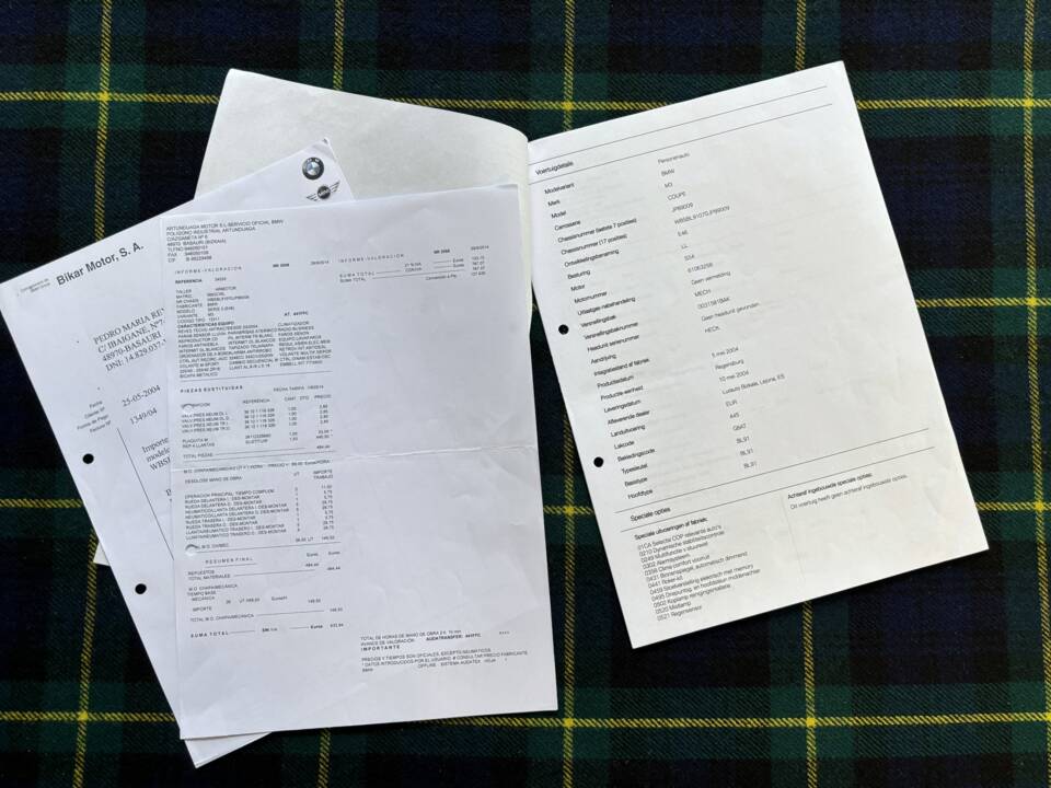 Image 16/30 of BMW M3 (2004)