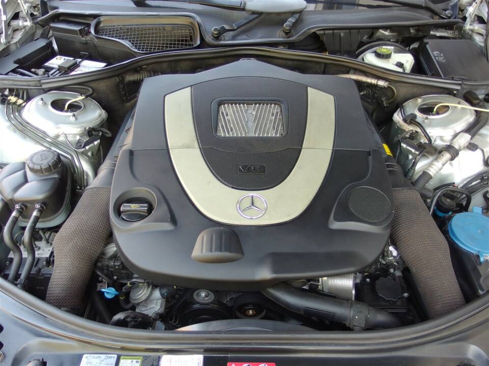 Image 79/98 of Mercedes-Benz S 500 L (2007)
