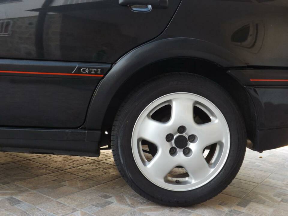Bild 30/50 von Volkswagen Golf III 2.0 16V GTI (1993)