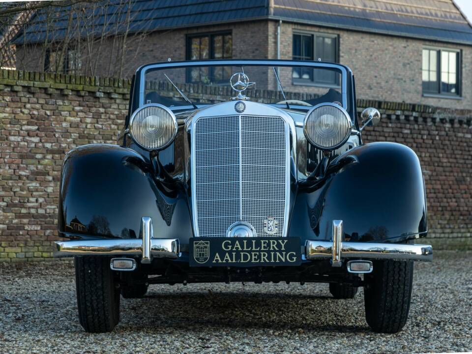 Bild 17/50 von Mercedes-Benz 230 Cabriolet A (1939)