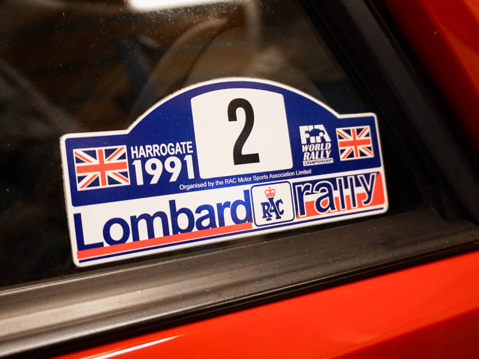 Image 20/85 of Lancia Delta HF Integrale 16V (1990)