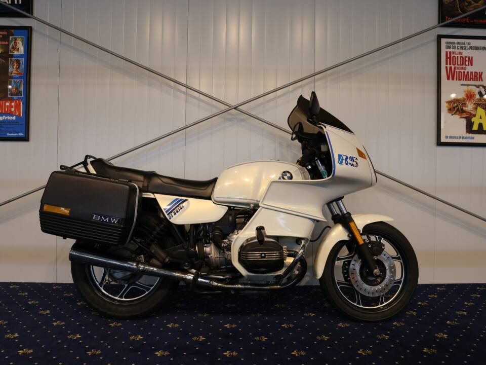 Image 4/32 of BMW R 100 RS (1987)