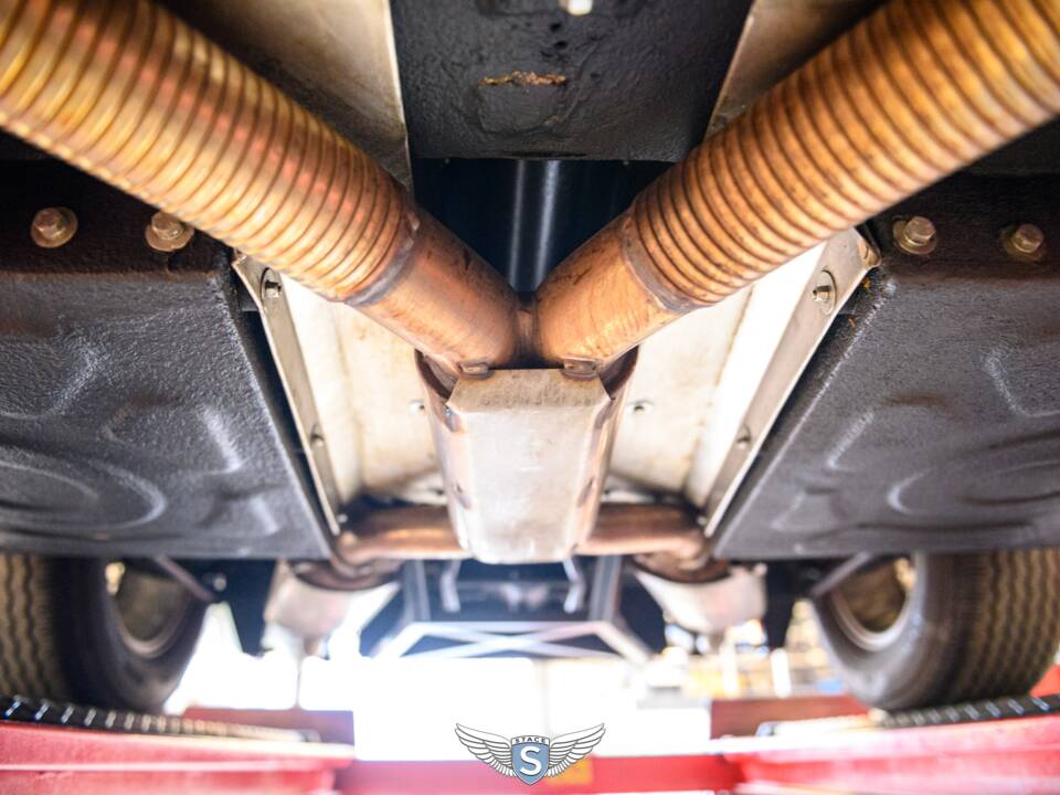 Bild 27/73 von Aston Martin V8 EFi Volante (1987)