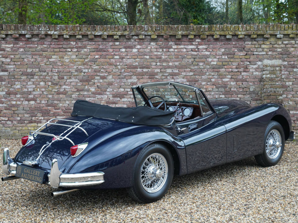 Bild 45/50 von Jaguar XK 140 SE DHC (1956)