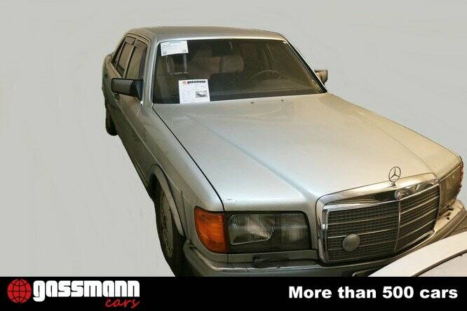 Imagen 2/13 de Mercedes-Benz 500 SEL (1984)