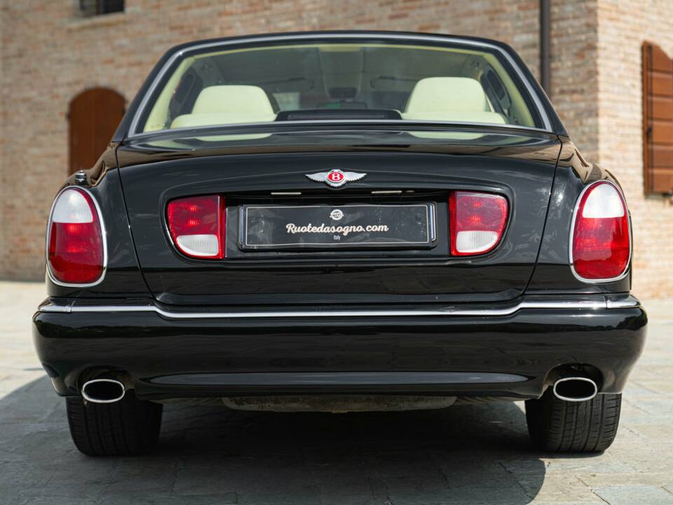 Immagine 8/50 di Bentley Arnage Red Label (1999)