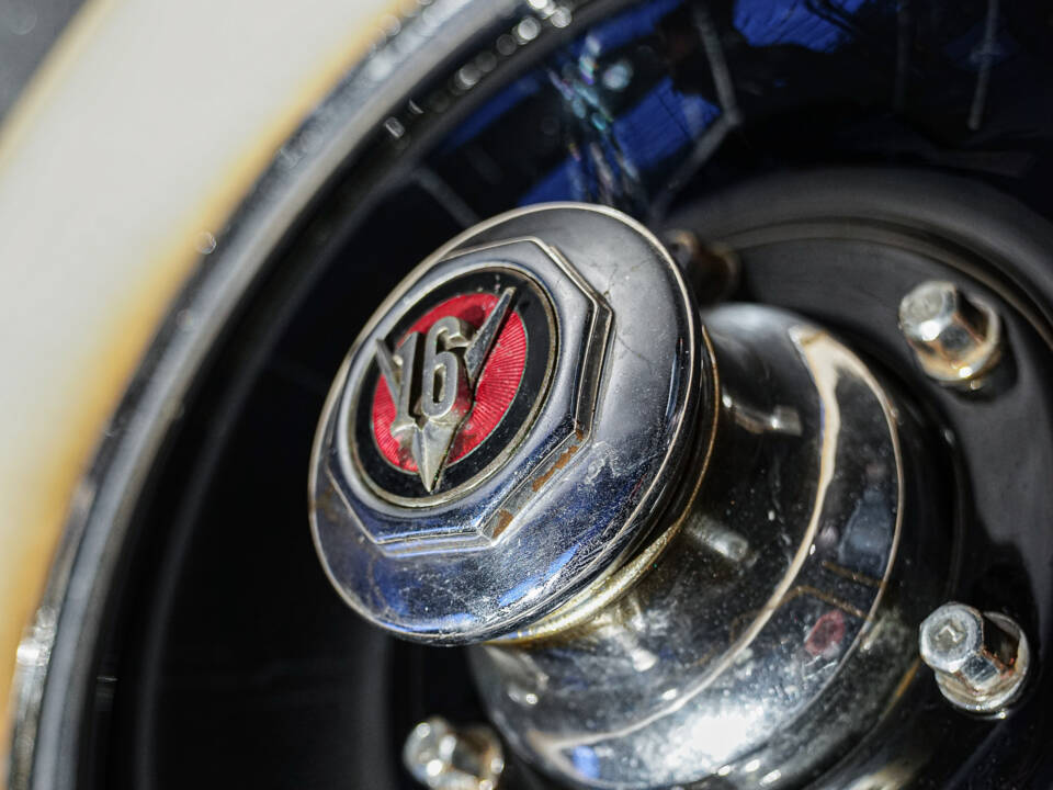 Bild 8/12 von Cadillac V16 452 Dual Cowl Phaeton (1930)