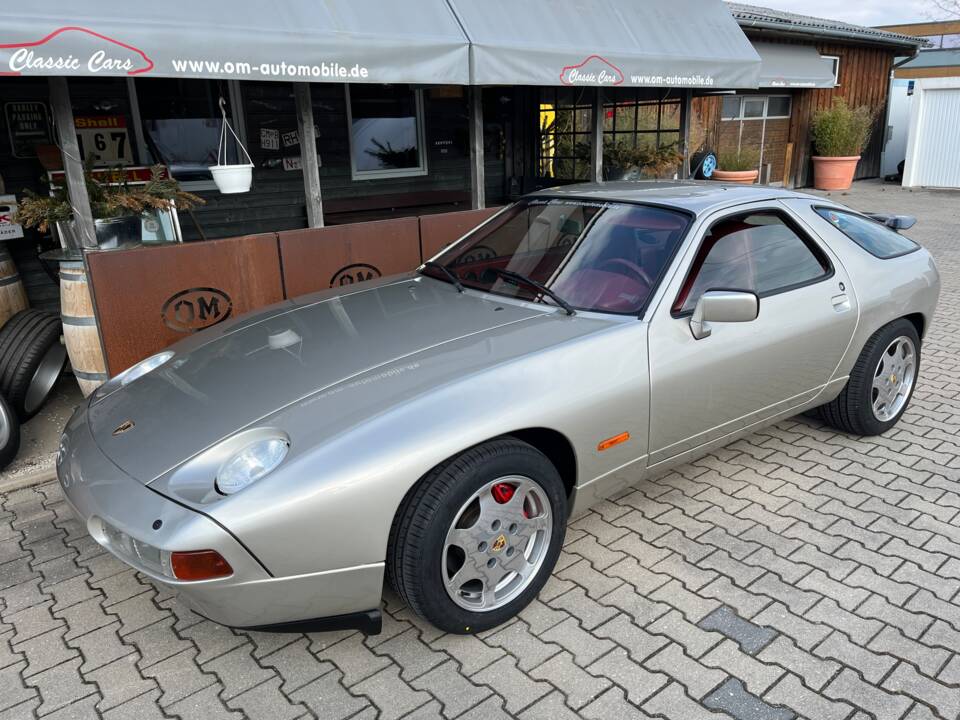 Image 5/17 de Porsche 928 GT (1989)