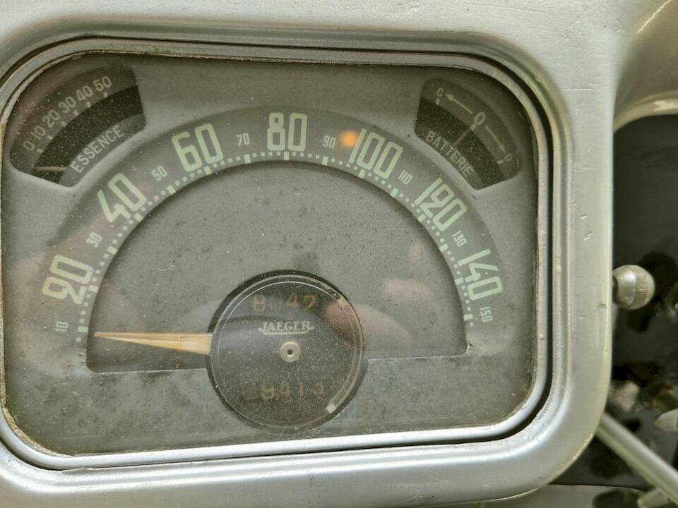 Image 19/47 of Citroën Traction Avant 11 BL (1955)