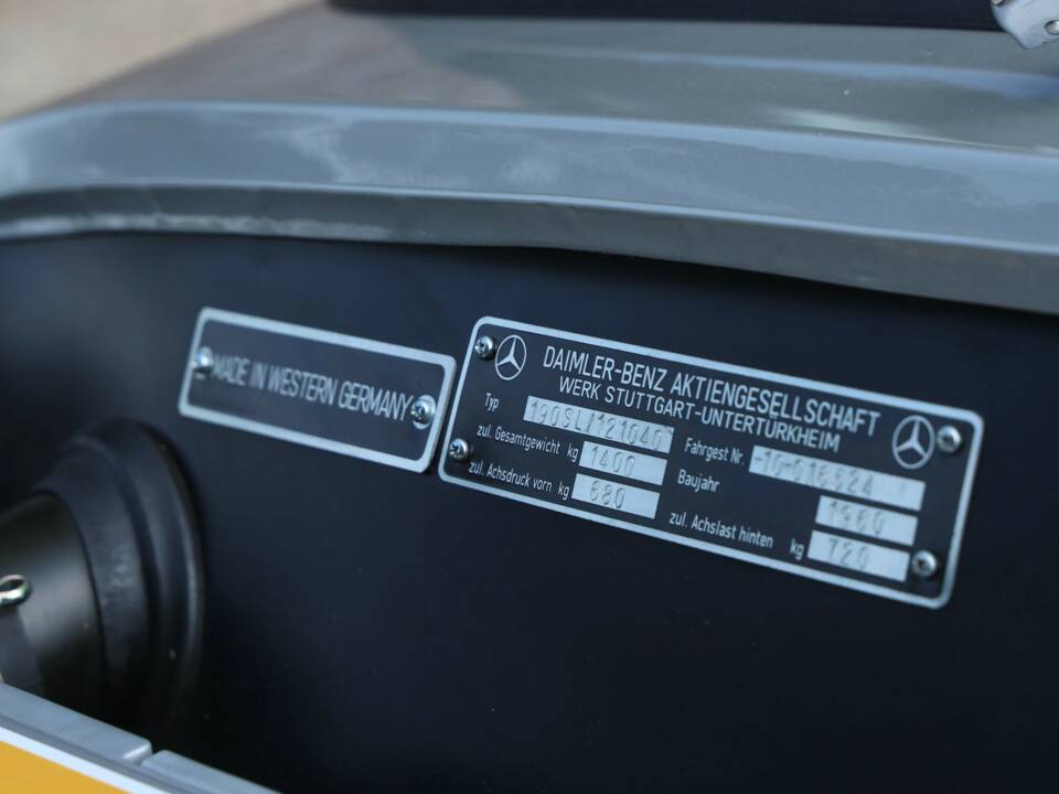 Image 32/50 de Mercedes-Benz 190 SL (1960)