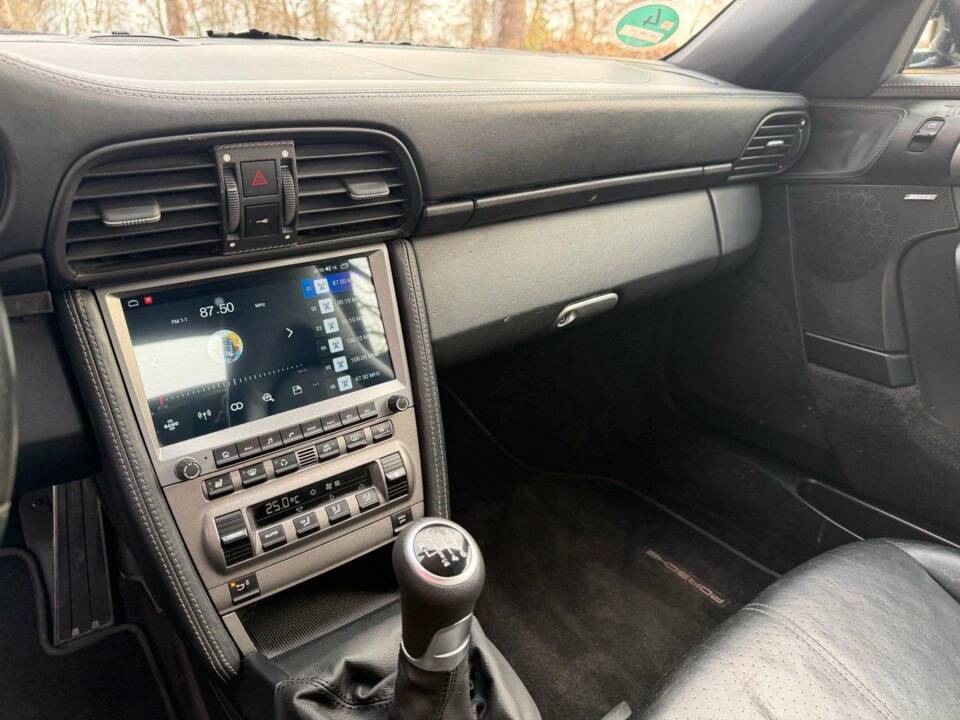 Image 14/22 de Porsche 911 Carrera (2008)