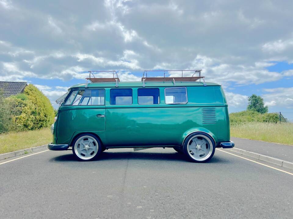 Imagen 7/8 de Volkswagen T1 panel van (1963)