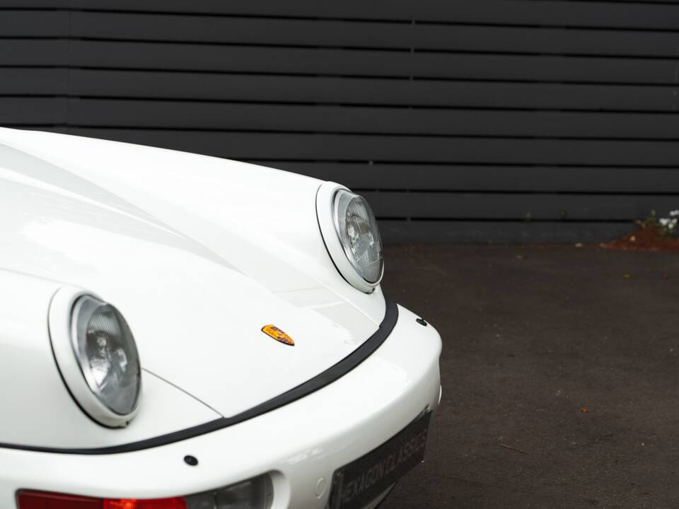 Bild 48/48 von Porsche 911 Carrera 2 (1990)