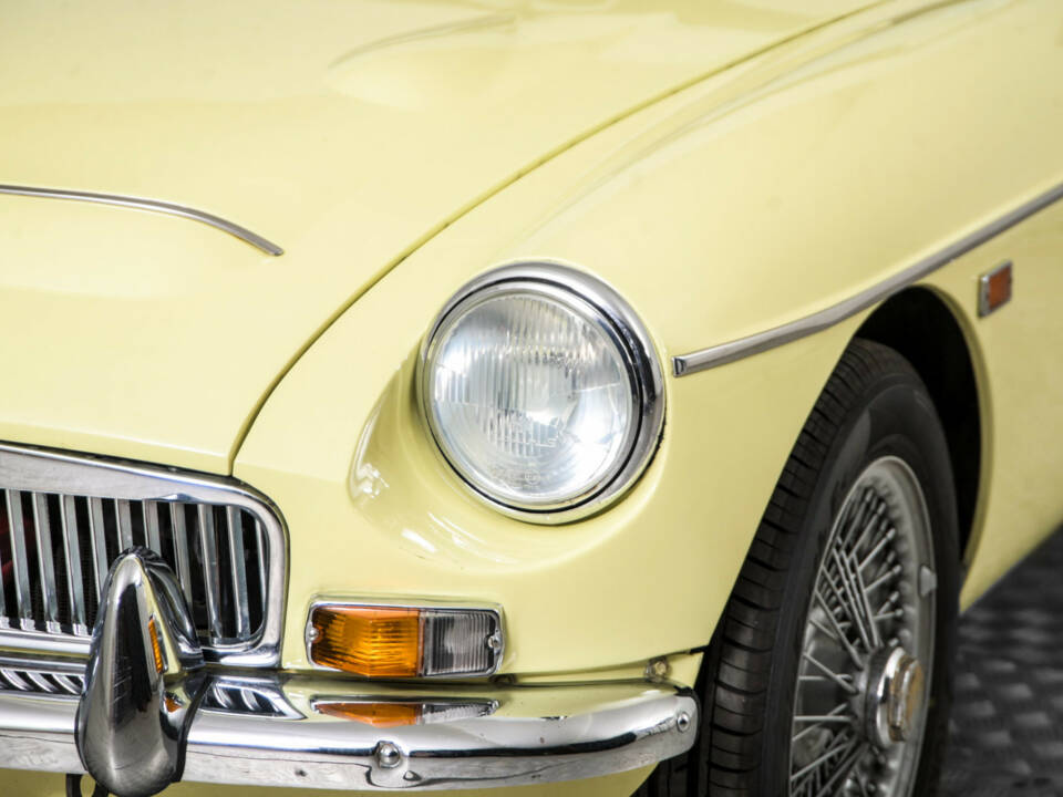 Immagine 22/50 di MG MGC (1969)