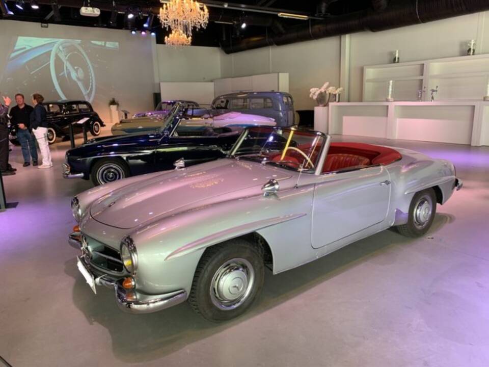 Imagen 33/92 de Mercedes-Benz 190 SL (1960)