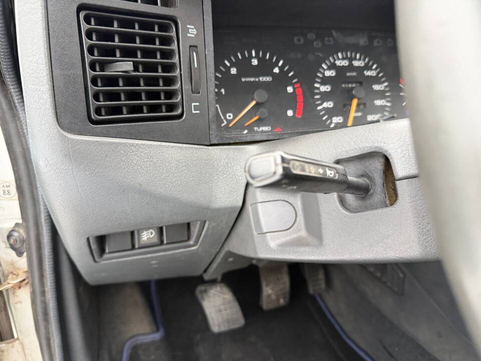 Imagen 29/50 de Peugeot 505 Break 4x4 Dangel (1988)