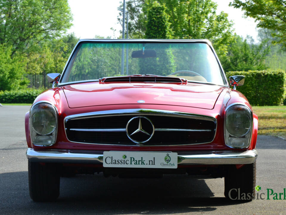 Image 19/50 de Mercedes-Benz 230 SL (1964)