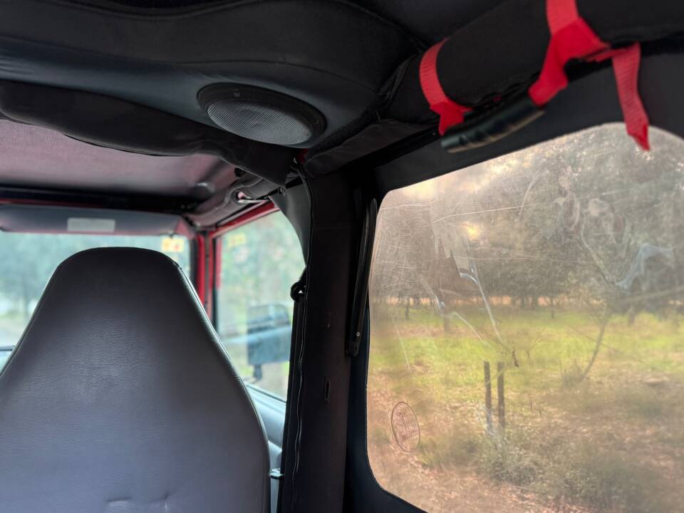 Image 27/31 of Jeep Wrangler Sport 2.5 (1996)