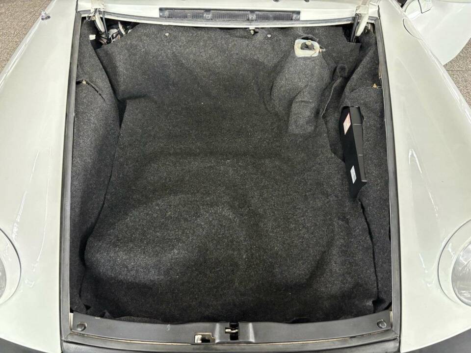 Bild 35/37 von Porsche 911 Carrera 3.2 (1985)