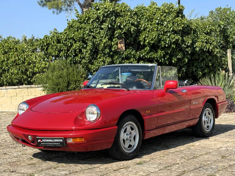 Bild 10/29 von Alfa Romeo 1.6 Spider (1992)