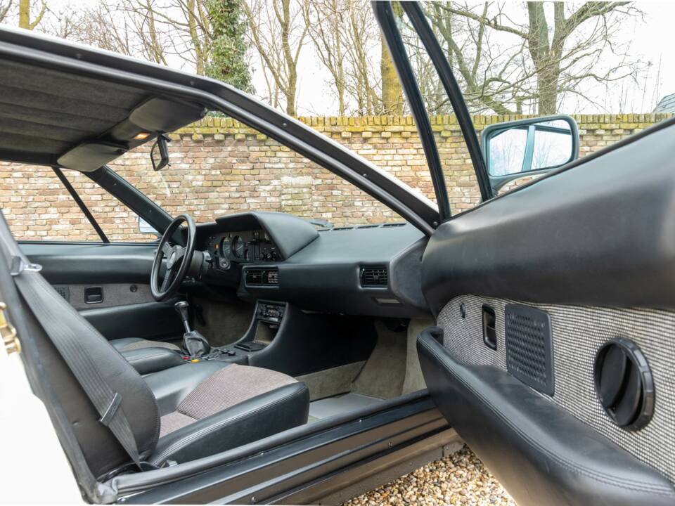 Bild 26/50 von BMW M1 (1982)