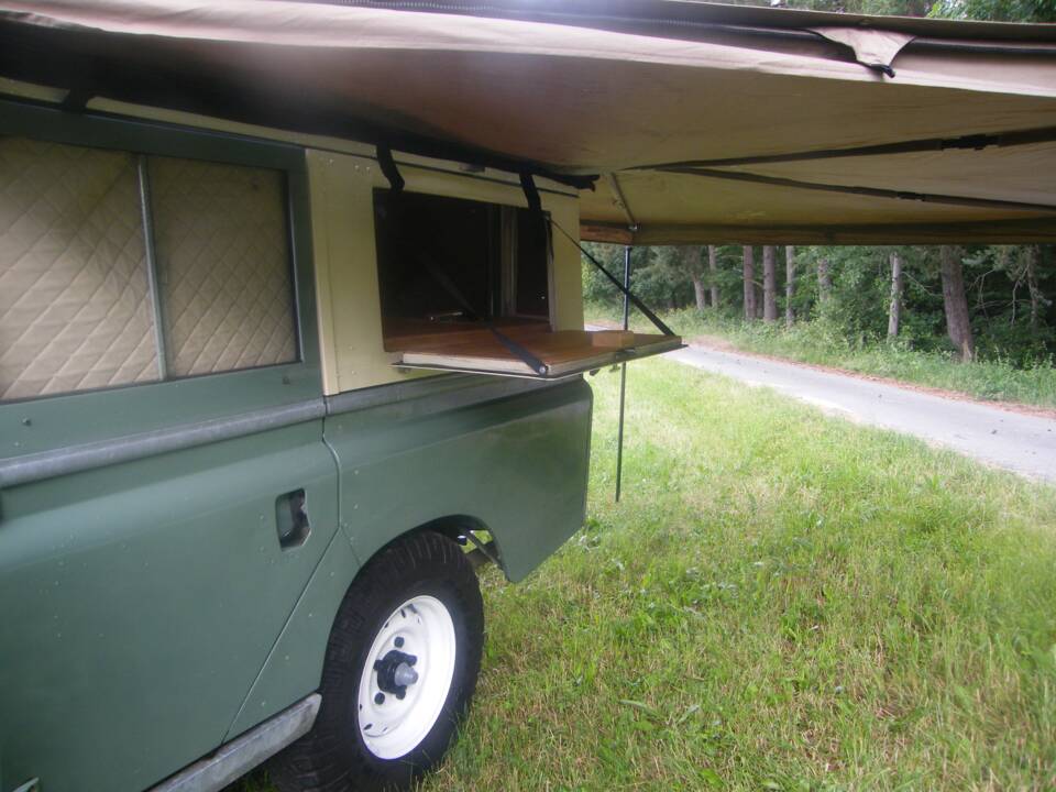 Afbeelding 80/94 van Land Rover 109 (1966)