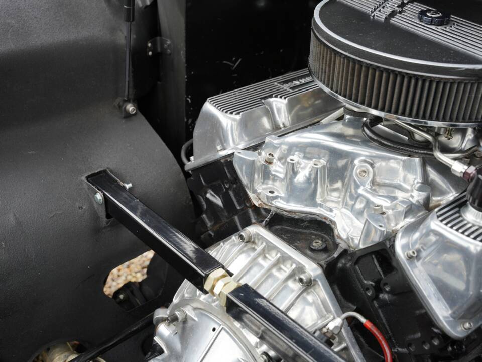 Image 38/50 of De Tomaso Pantera (1972)