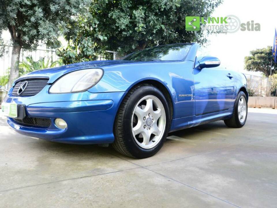 Immagine 10/10 di Mercedes-Benz SLK 200 Kompressor (2000)