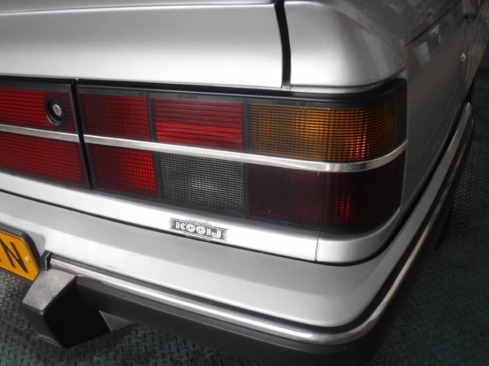 Image 4/43 of Opel Monza 2.5 E (1984)