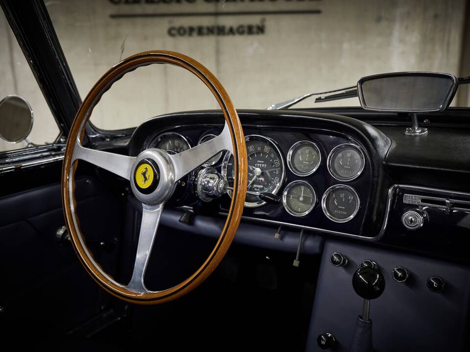 Image 79/100 of Ferrari 250 GT (1962)