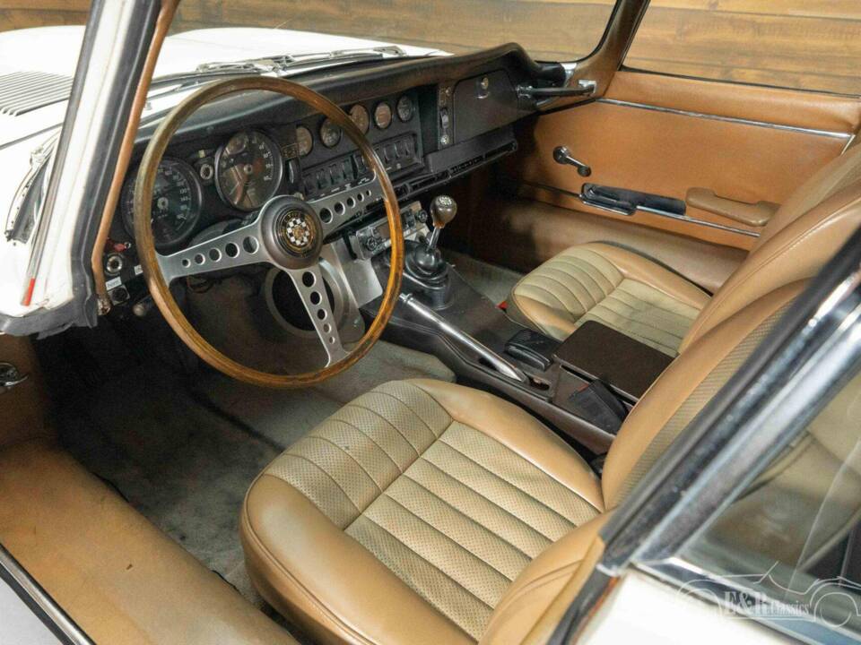 Image 13/19 de Jaguar E-Type (1969)