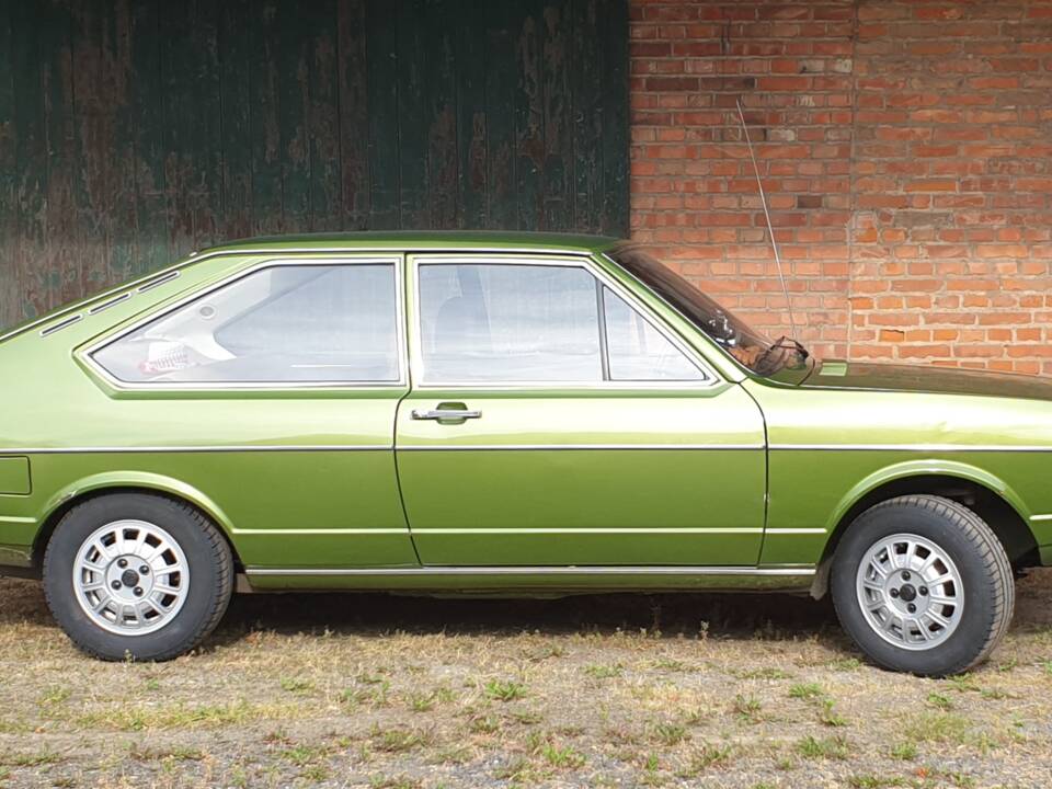 Image 83/91 of Volkswagen Passat 1.3 (1974)