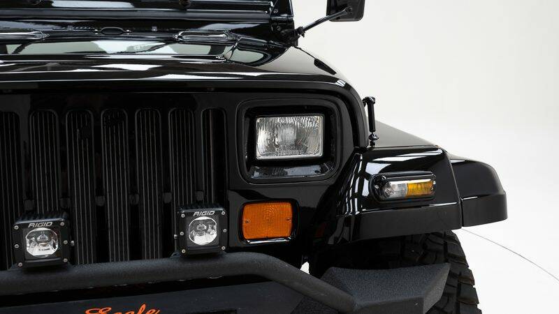 Bild 11/15 von Jeep Wrangler 2.5L (1990)