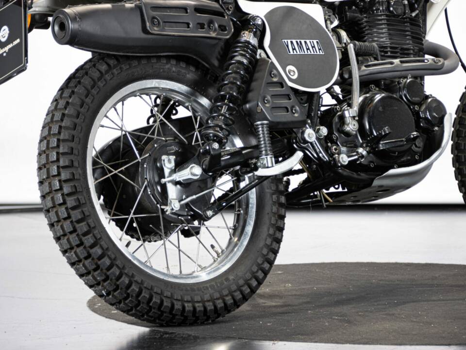 Image 22/50 of Yamaha XT 500 (1980)